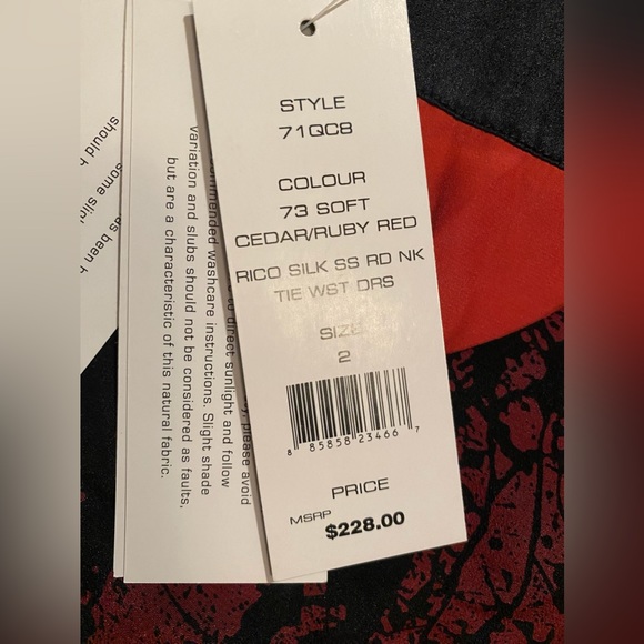 French Connection Cocktail Dress super shinny, has golden sequins on shoulders! - Picture 2 of 11